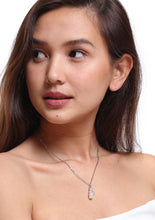 Free-form Clear Quartz Necklace