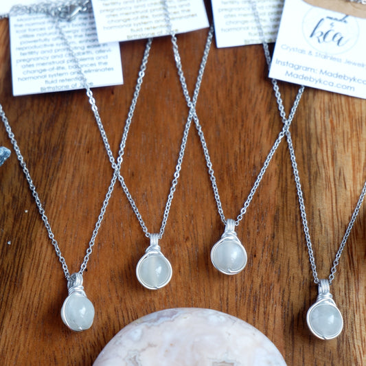 Dew Necklace - Moonstone