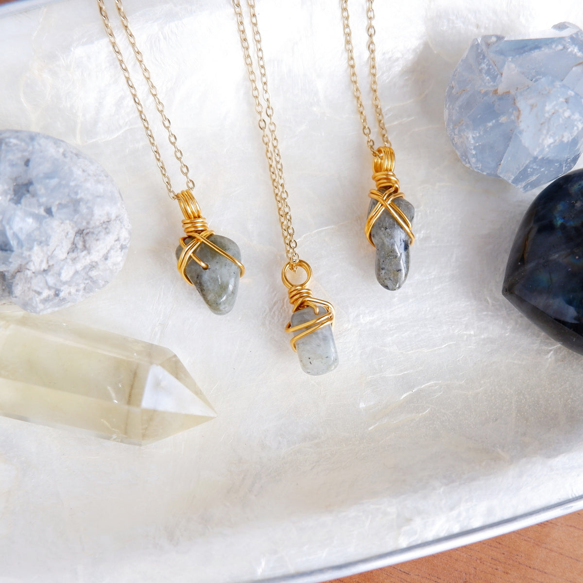 Free-form Labradorite Necklace