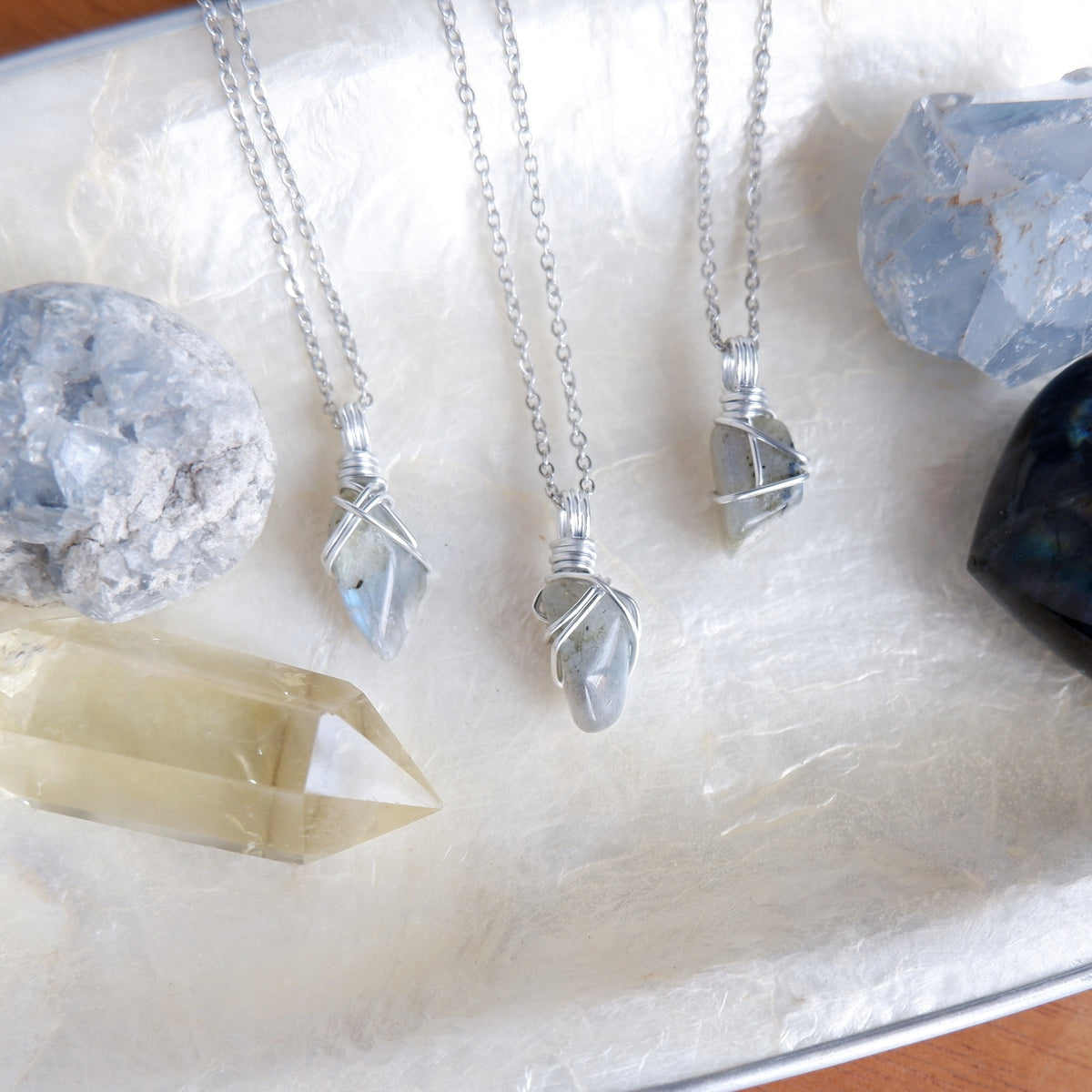 Free-form Labradorite Necklace