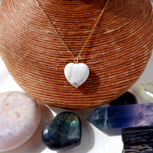 Heart Necklaces | Rose Quartz, Green Aventurine, Tiger's Eye, Howlite, Carnelian