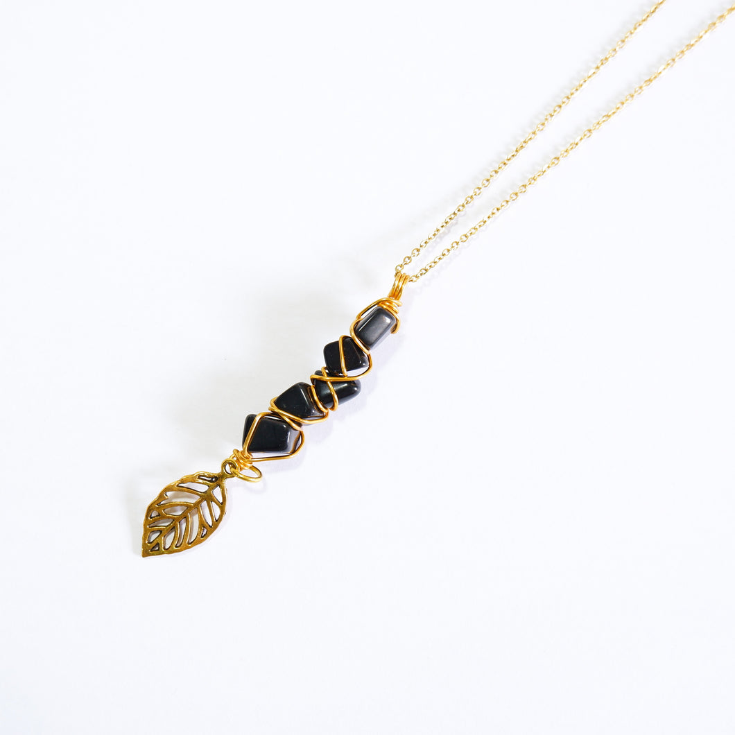 Fae Necklace - Onyx